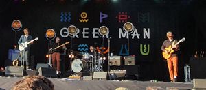 2019년 8월 그린맨 페스티벌에서 공연하는 일스