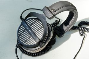 DT 990 PRO 헤드폰