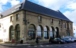 라옹의 메종 데자르 에 루아지르