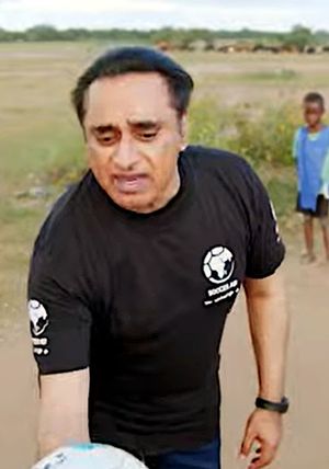 2024년 유니세프를 위한 축구 지원 행사에서 산지브 바스카