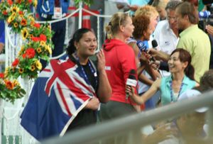 2007년 첫 세계 선수권 대회 우승을 자축한 애덤스