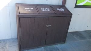 제주특별자치도의 재활용 쓰레기통