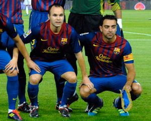 안드레스 이니에스타 (왼쪽)와 사비(오른쪽), 고메스의 롤 모델