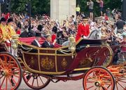 2024년 6월 25일, 일왕(일본 천황)이 호스 가즈 퍼레이드에서 열린 환영식에 참석했다.