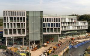 넘버 원 리버사이드, 로치데일 도시 자치구 본부