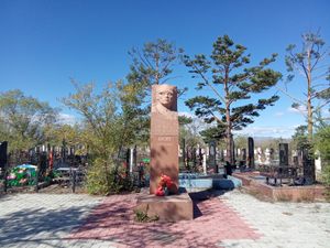 마을 묘지에 있는 묘비