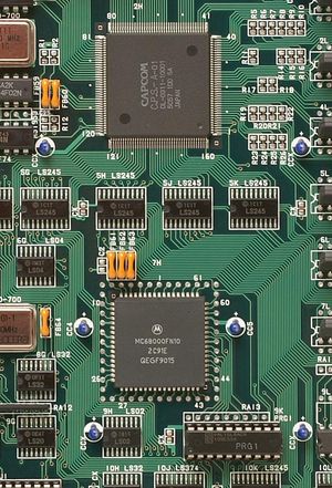 CP 시스템의 10 MHz 68000 CPU 및 그래픽 IC