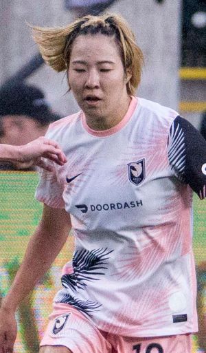 2022년 엔도, 엔젤 시티에서 뛰는 모습