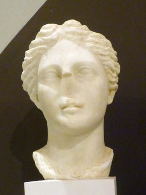 포이니케의 아프로디테 (부트린트 박물관)