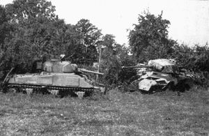폴란드군의 셔먼 전차 2대와 독일군 차량 2대(판터 전차와 Sd.Kfz. 251)가 보이요이에서 파괴되었다.