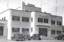 1939년 아르데코 양식의 리자이나 시립 공항 청사 및 관제탑