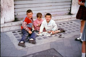 1963년 나폴리의 아이들, 파니니 스티커 또는 카드 소지 가능성