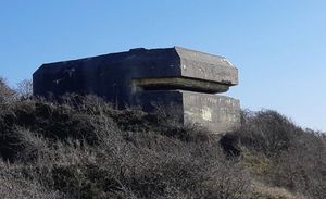 콘크리트 군사 요새화 요소 사진