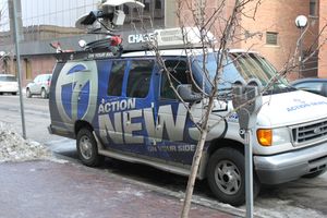 WXYZ-TV Action News 원격 중계차