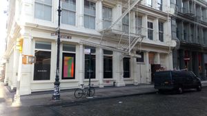 소호, 뉴욕에 위치한 아크네 스튜디오 매장