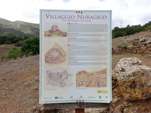 플루미니마조레의 안타스 누라게 마을의 그래픽 재건