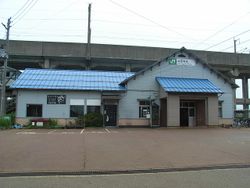 2009년 6월 개축 전의 역