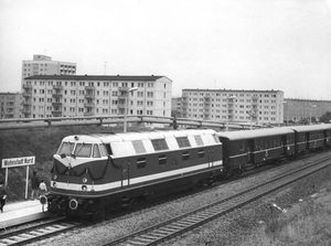 1969년 9월 27일 개통 열차