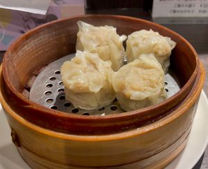 대나무 찜통에 담긴 일본식 슈마이