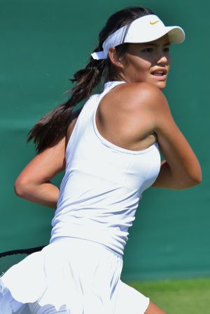 2018년 윔블던 선수권 대회 예선 중의 라두카누