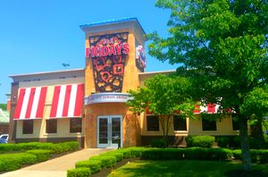 코네티컷주에 있는 T.G.I. Friday's