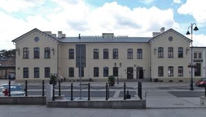 피오트르쿠프트리부날스키 주요 기차역