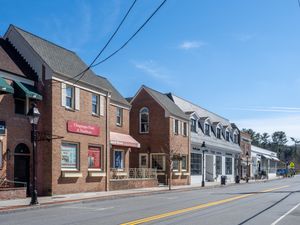 사우스 그리리 애비뉴 (2024)