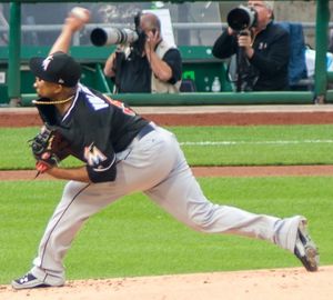 2017년 마이애미 말린스에서 투구하는 볼케스