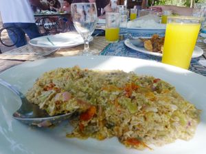 포키 포키: 구운 가지, 토마토, 샬롯, 마늘을 넣은 스크램블 에그 요리, 필리핀에서