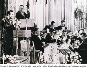 1962년 산레모 뮤직 페스티벌 - 클라우디오 빌라가 "Addio...addio"를 부르고 있다.