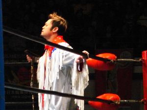 하야시는 AJPW에서 2회 월드 주니어 헤비급 챔피언이다.