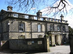 《라운드헤이 가든 씬》 촬영지인 오크우드 홀