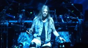 스튜 블록(Stu Block)은 2011년의 Dystopia와 이후 앨범에 참여했다.