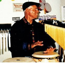 1999년 런던의 아르만도 페라자