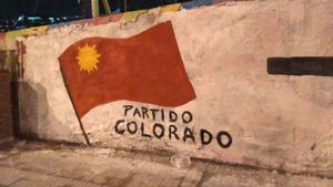 몬테비데오의 적색당 지지 낙서.
