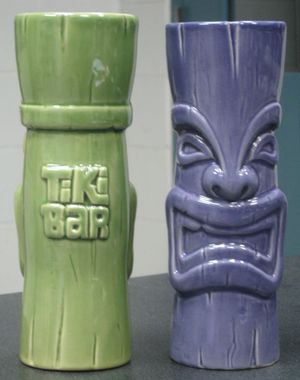 Tiki 머그잔