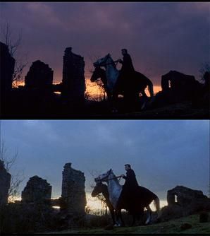 두 개의 스크린샷은 "더 워둘락"의 같은 장면을 보여준다. 상단 이미지는 마리오 바바가 감독한 이탈리아 버전이다. 두 번째는 아메리칸 인터내셔널의 프린트이다.