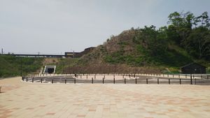 역 남쪽 로터리터널은 연락 통로의 남쪽 입구