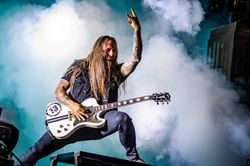 니클라스 엔겔린(기타) 2018년