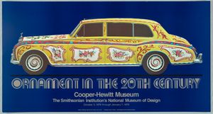 롤스로이스 팬텀 V 자동차에 사이키델릭 페인트칠을 한 파란색 포스터