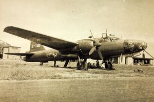 Ki-67 74-148 (제74 비행 전대 소속). (마쓰모토 비행장, 일본, 1945년.)