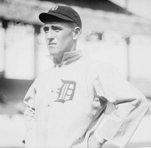 1913년 뉴욕 폴로 그라운드에서