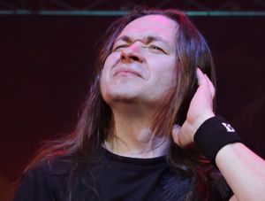 미하일 지트냐코프는 아리아의 세 번째 보컬이 되었다