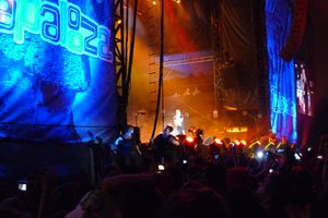 2011년 롤라팔루자 페스티벌에서 공연하는 에미넴