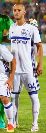 한니가 UEFA 챔피언스 리그 예선 라운드에서 로스토프를 상대로 안데를레흐트 데뷔전을 치르는 모습