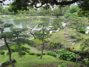 연못과 섬인 우키시마와 나카지마의 모습