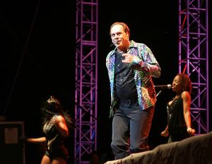 2006년 공연 중인 KC 앤드 더 선샤인 밴드