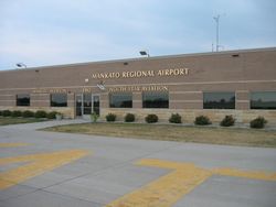 맨케이토 지역 공항 터미널 빌딩