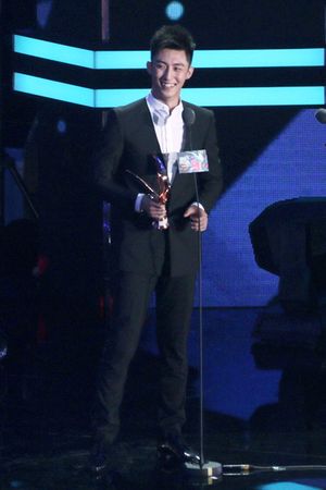 2016년 4월 황징위