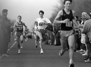 1992년 더블린 오만컵 레이스에서 39번을 단 오설리번